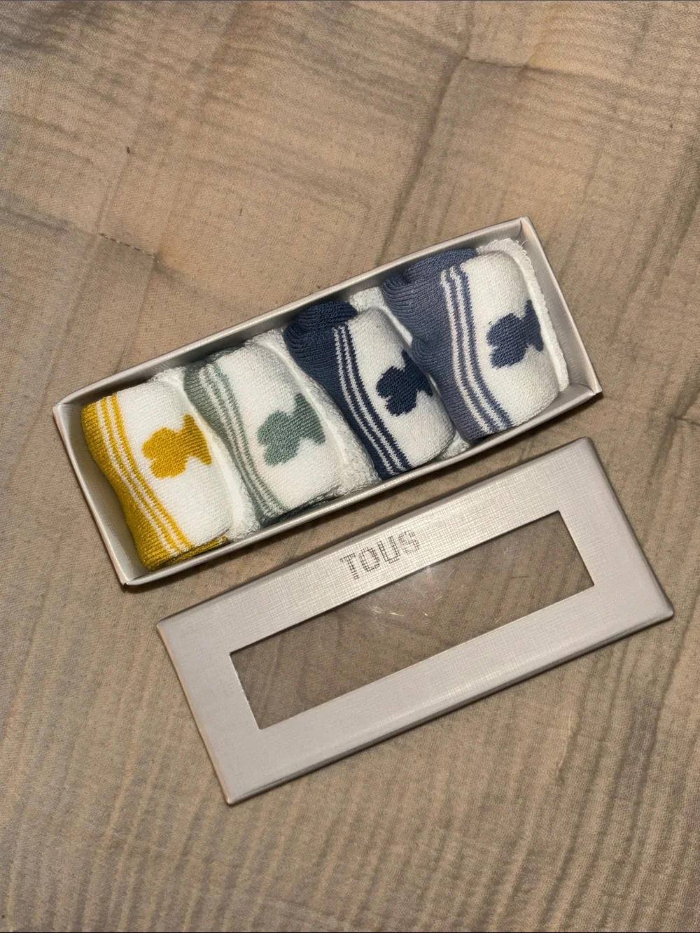 🐣 TOUS Baby Socks ~ Pack of 4 {PRICE FIRM}